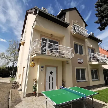 Apartment Moon Light