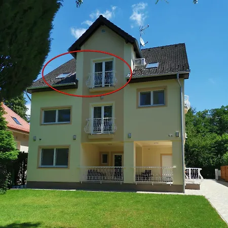 Moon Light Apartment