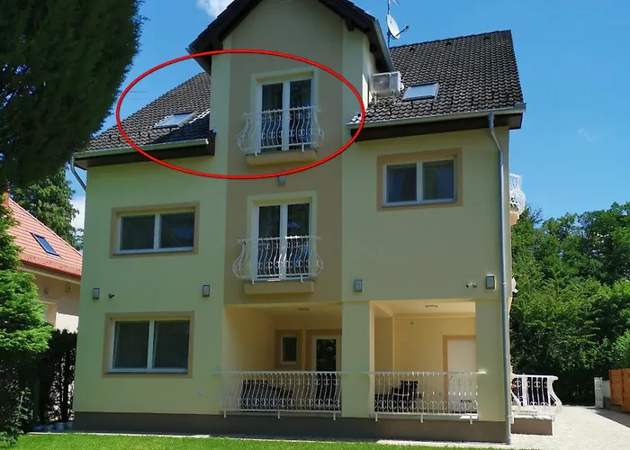 Moon Light アパート